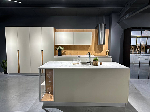 slider-image