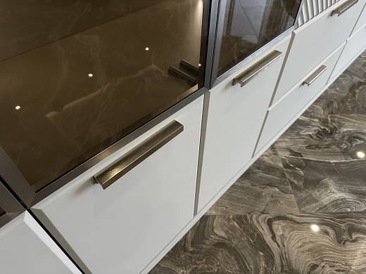 slider-image